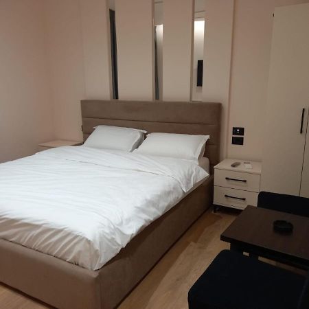 Djakbe Hotel Tiran Dış mekan fotoğraf